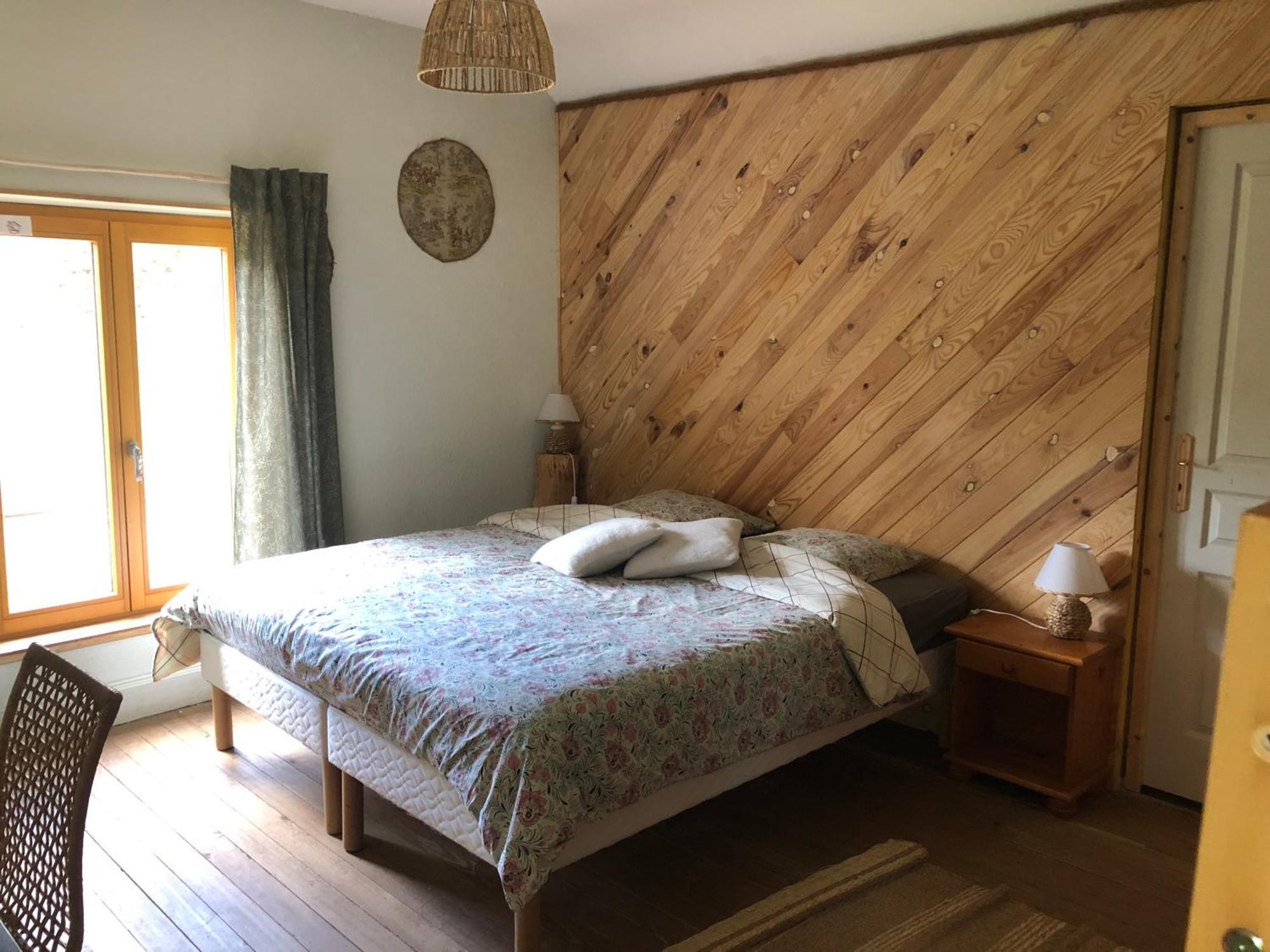 A l'orée de soi - Maison forestière de la Soie - Eco gîte, chambres d'hôtes, camping au pied des Vosges Saint-Sauveur  Extérieur photo